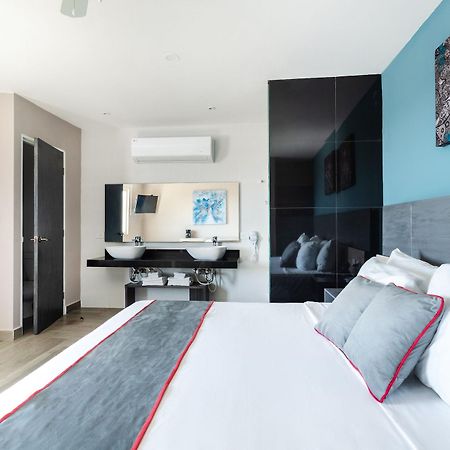 Bfh Attraction Deluxe Hotel Playa del Carmen Luaran gambar