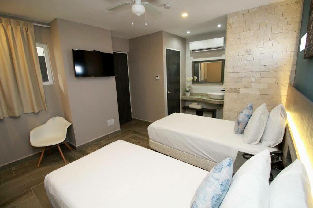 Bfh Attraction Deluxe Hotel Playa del Carmen Luaran gambar
