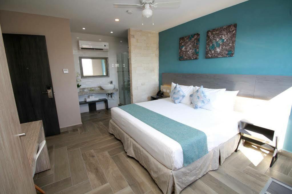 Bfh Attraction Deluxe Hotel Playa del Carmen Luaran gambar