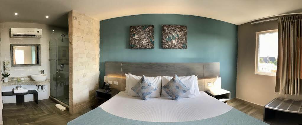 Bfh Attraction Deluxe Hotel Playa del Carmen Luaran gambar